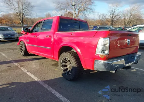 2015 Ram 1500 Laramie z USA, uszkodzony, nr VIN 1C6RR7NT0FS691592